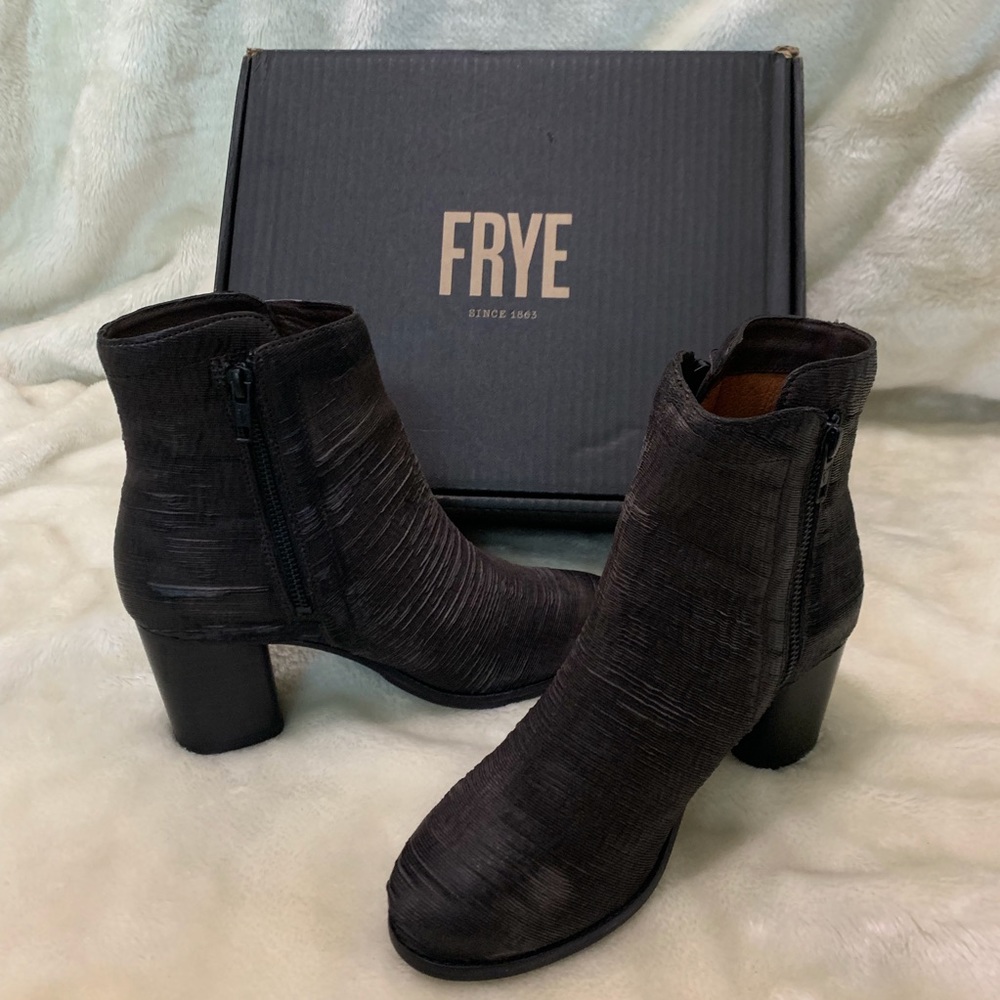 FRYE Addie Double Zip Ankle Boots, Charcoal